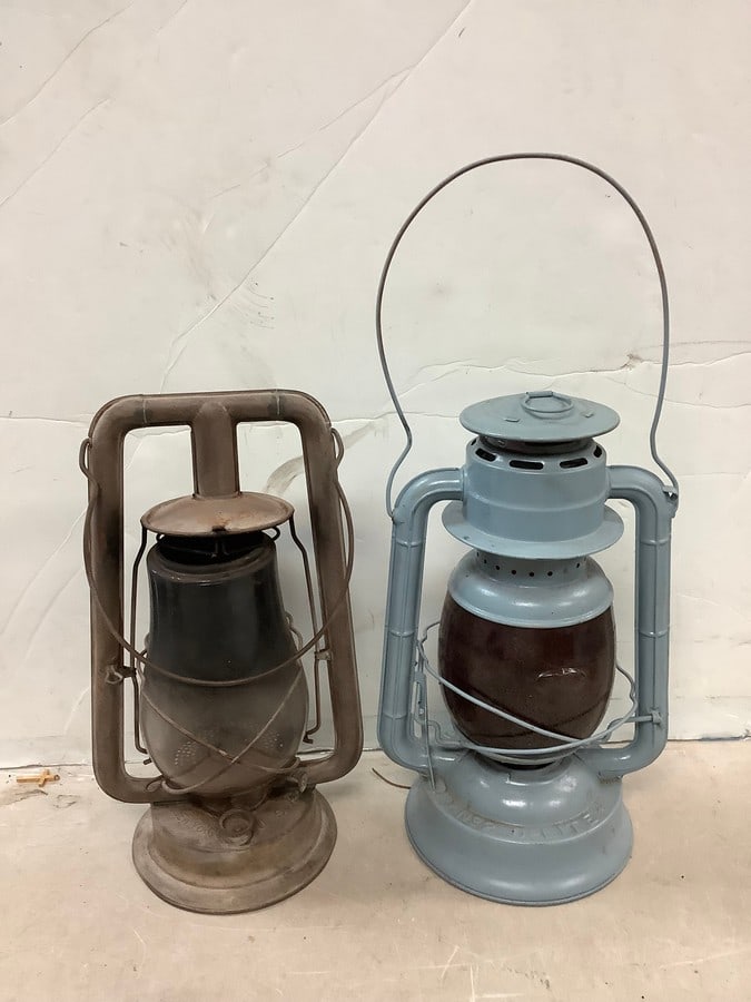 Lot of vintage Dietz lanterns(tallest 13.5in.) (1 of 1)