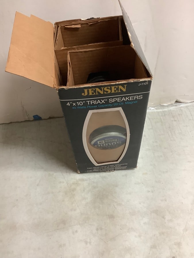 Lot of Jensen 4in.x10in. Triax Speakers: Lot of Jensen 4in.x10in. Triax Speakers
