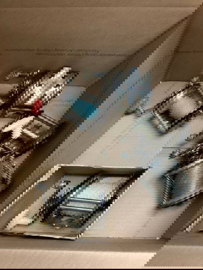 Lot Of Vintage Fishing Reels Auction