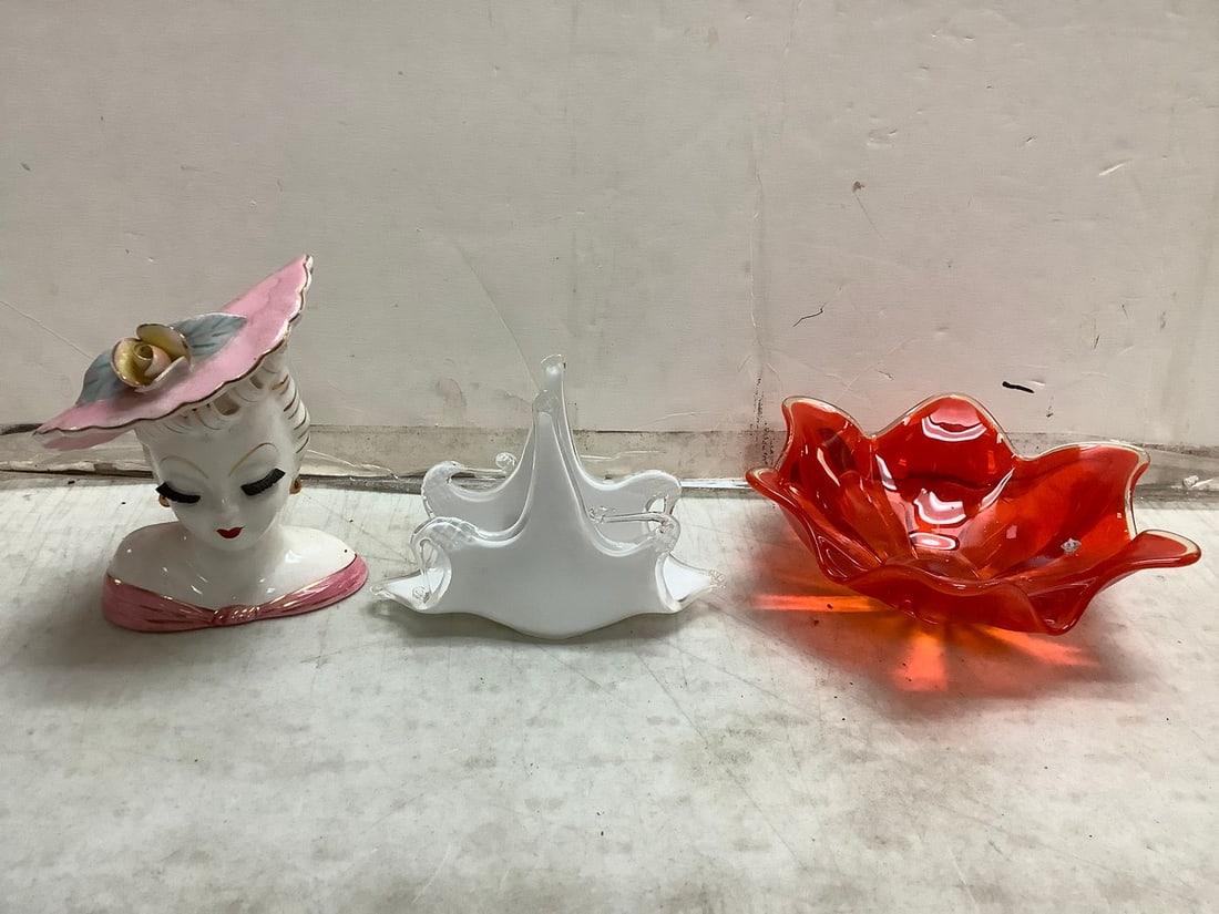 Lot of Rate Murano kristall napkin holder, and other decor(tallest 6.5in.) (1 of 1)