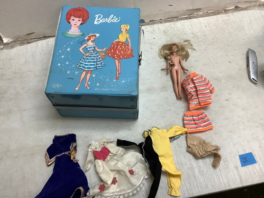 Vintage Barbie Doll Closet With Doll and Clothes: Vintage Barbie Doll Closet With Doll and Clothes