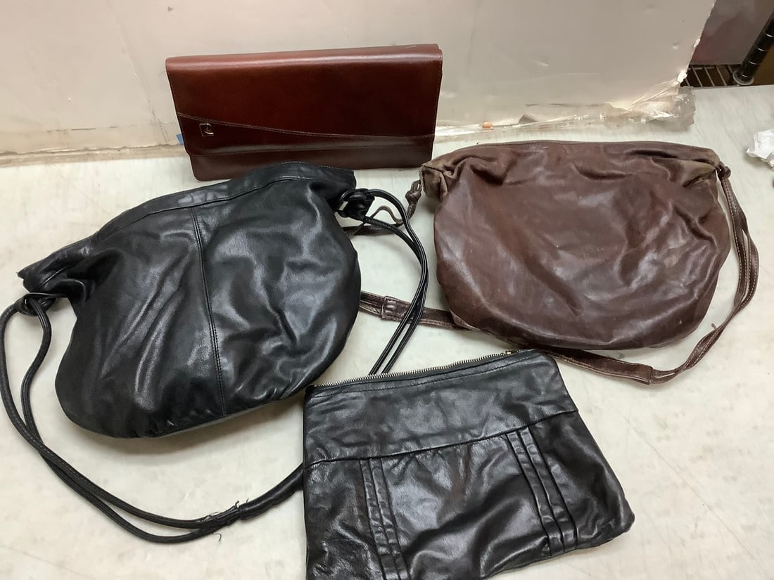 Ideal and Brio Handbags, Excel Bag and More: Ideal and Brio Handbags, Excel Bag and More