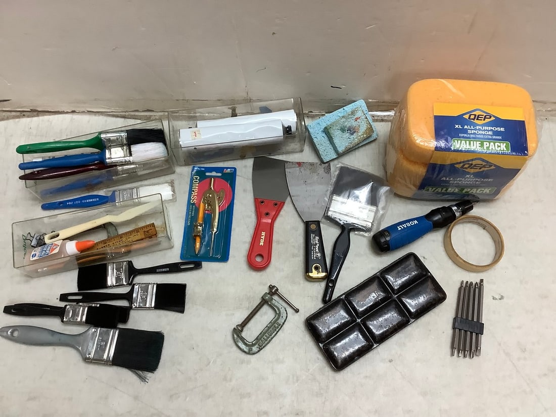 Lot of Paint Brushes, Sponges, Tools and more (1 of 1)
