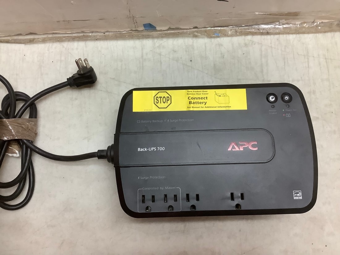 APC Back-UPS700 Backup Battery/Surge Protector(model #- BN700MC) (1 of 1)