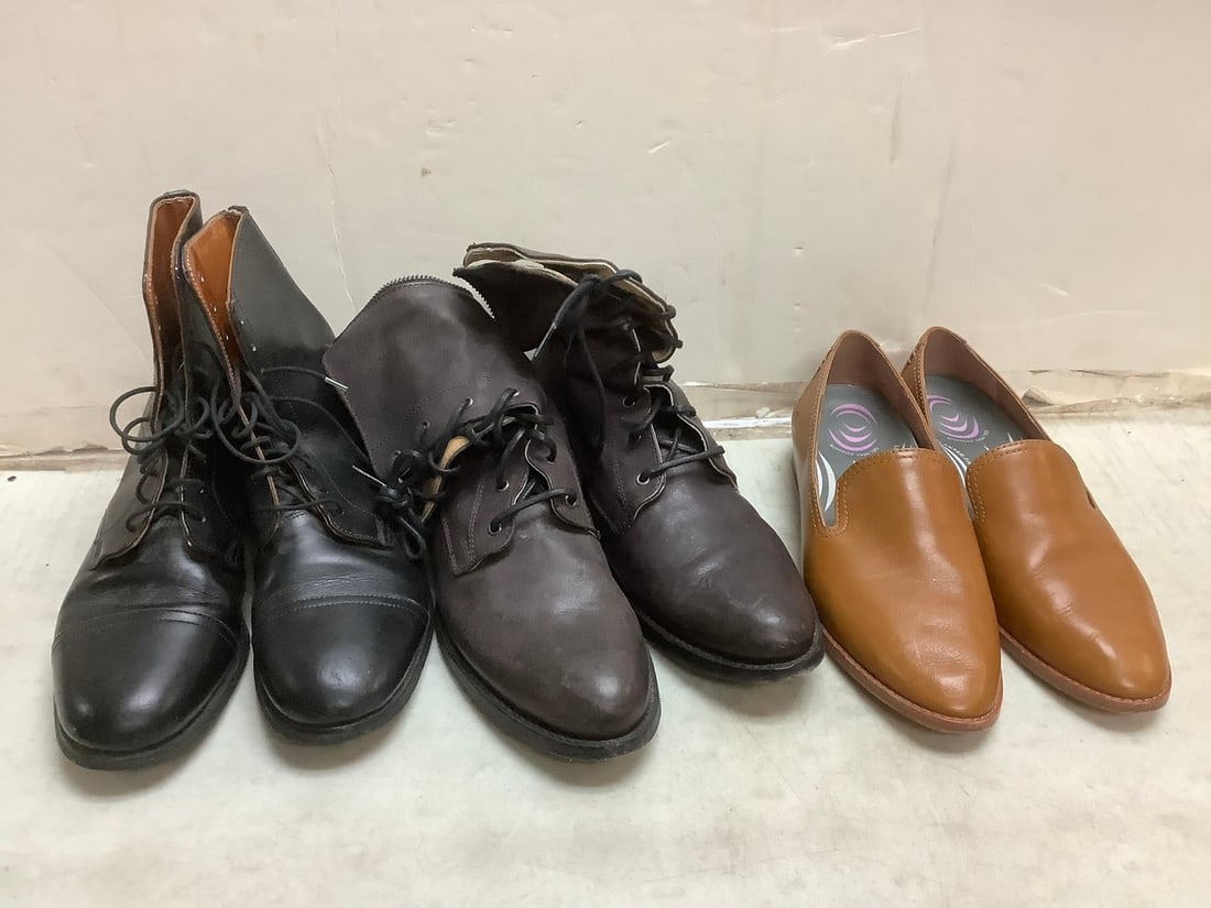 Lot of vintage shoes(Frye shoes- sizes8M/8B, Mperial boots) (1 of 1)