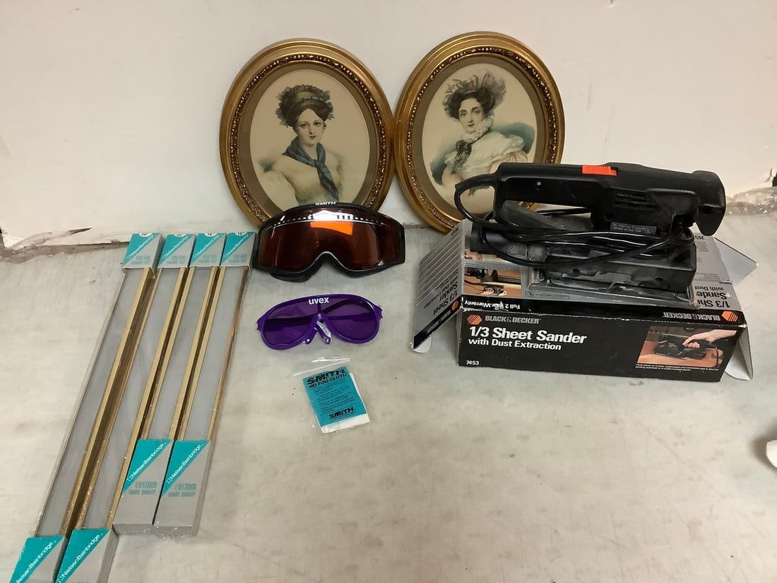 Lot of Nielsen Bainbridge metal frame kits(16in. and 20in.),portrait wall decor, Black & Decker 1/3 (1 of 1)