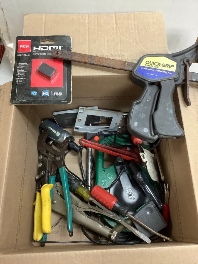 Lot of vintage tools(Quick-grip bar clamp, screwdrivers, and more) (1 of 1)