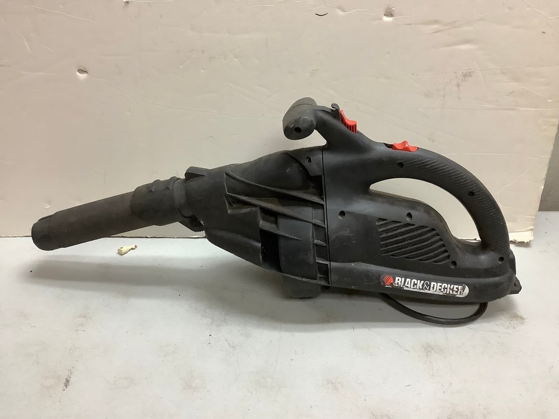 Black & Decker Type 1 blower (1 of 1)