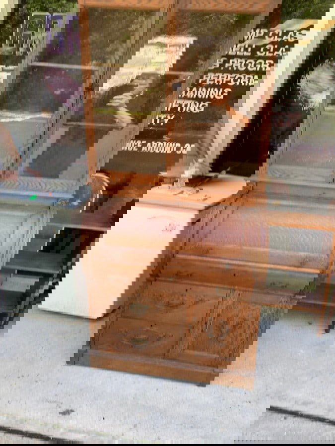 Early 1900's Tiger Oak Wood Roll Top Desk (40x21x81.5 in ) (1 of 1)