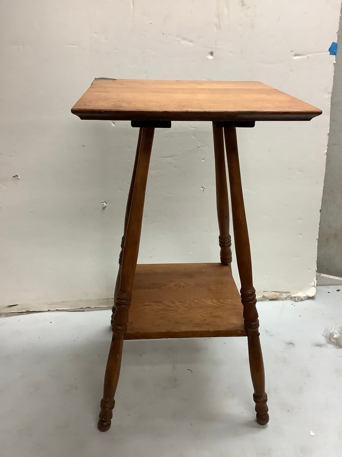 Side table 16in X 16in X 29.25in: Side table 16in X 16in X 29.25in