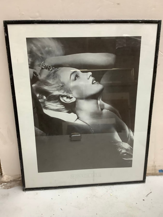 Framed Monroe 1955 print(20.25in.x16.25in.): Framed Monroe 1955 print(20.25in.x16.25in.)