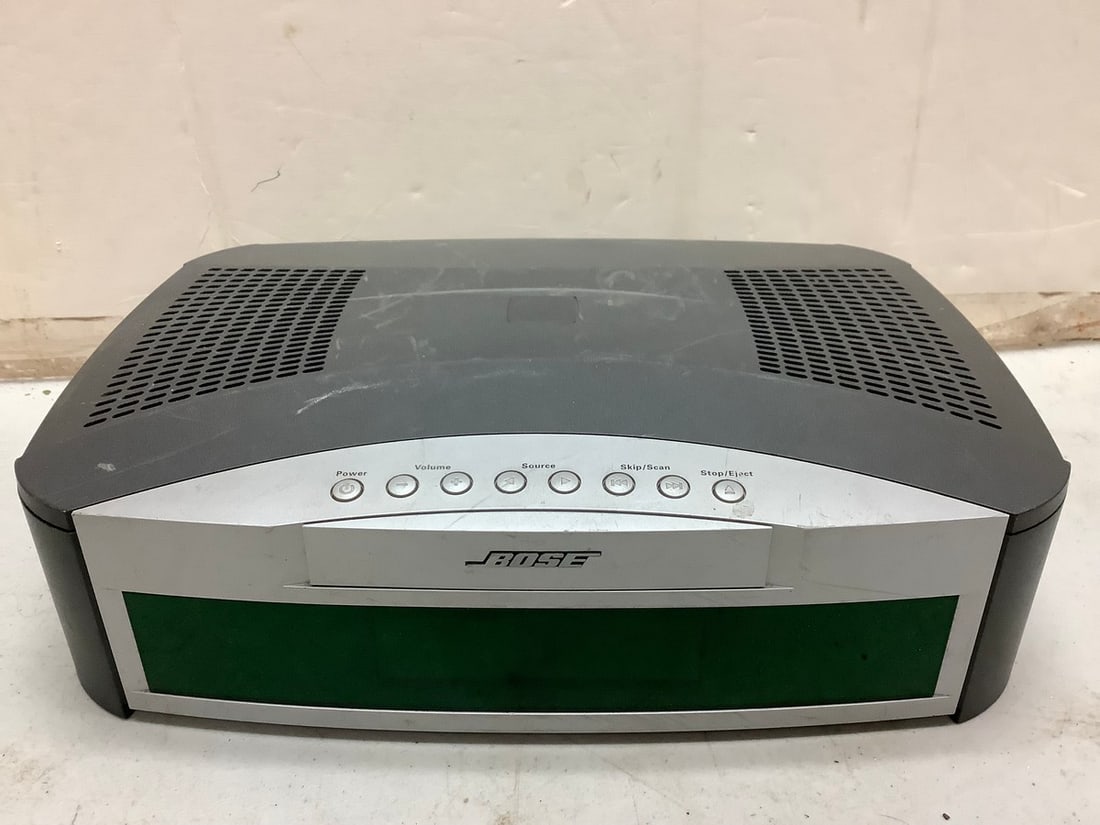 Bose media center model no. AV3-2-1: Bose media center model no. AV3-2-1