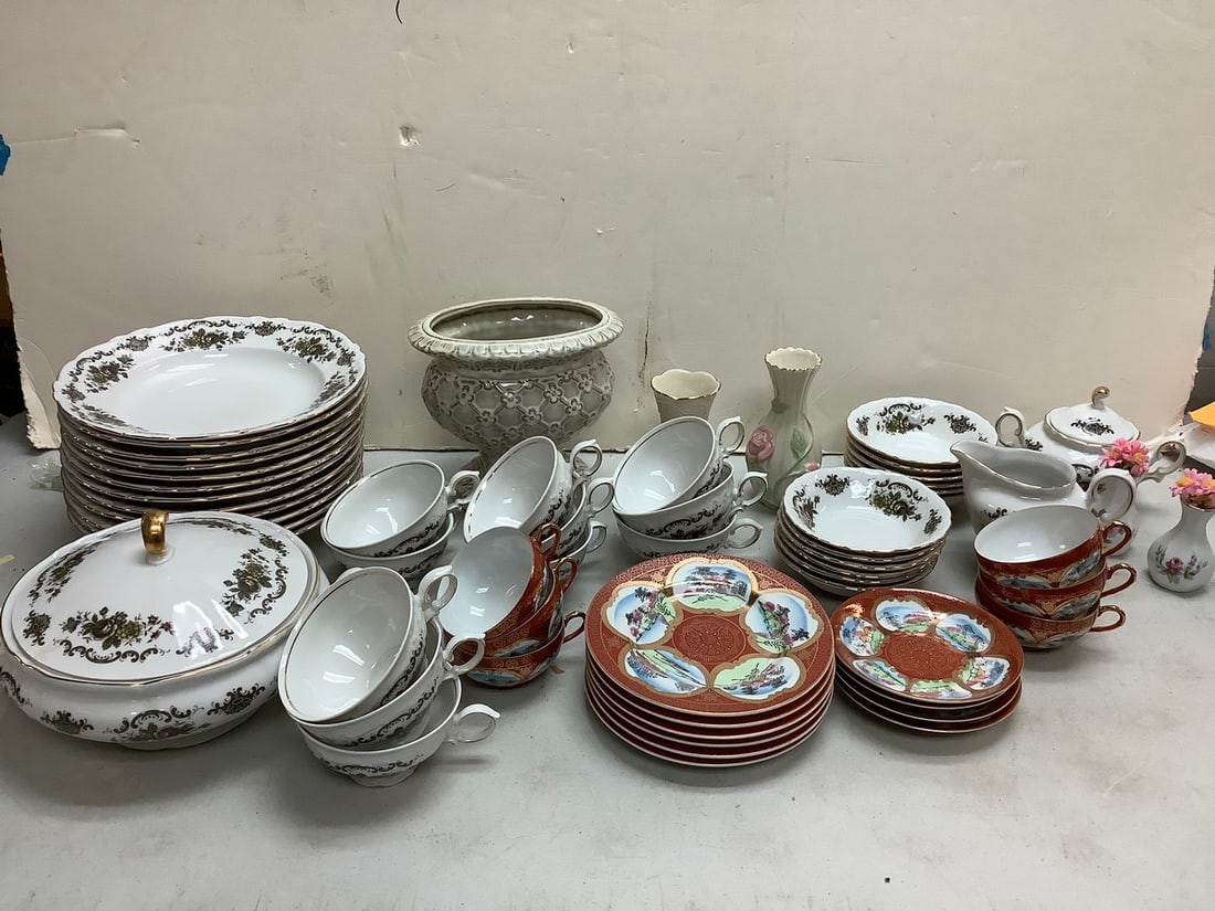 Lot of Winterling ceramics(bowls, pitcher, etc.), vases, and more(tallest 7in.) (1 of 1)
