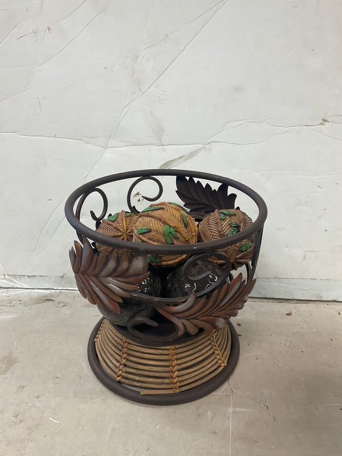 Metal basket with hard wood and glass ornaments: Metal basket with hard wood and glass ornaments