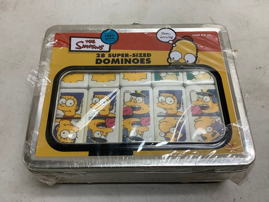 The Simpsons 28 super sized dominoes (1 of 1)