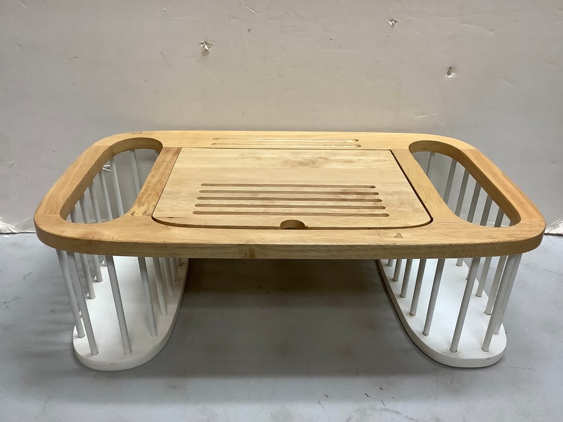 Wooden serving tray for bed(16in.x26in.x8.5in.): Wooden serving tray for bed(16in.x26in.x8.5in.)