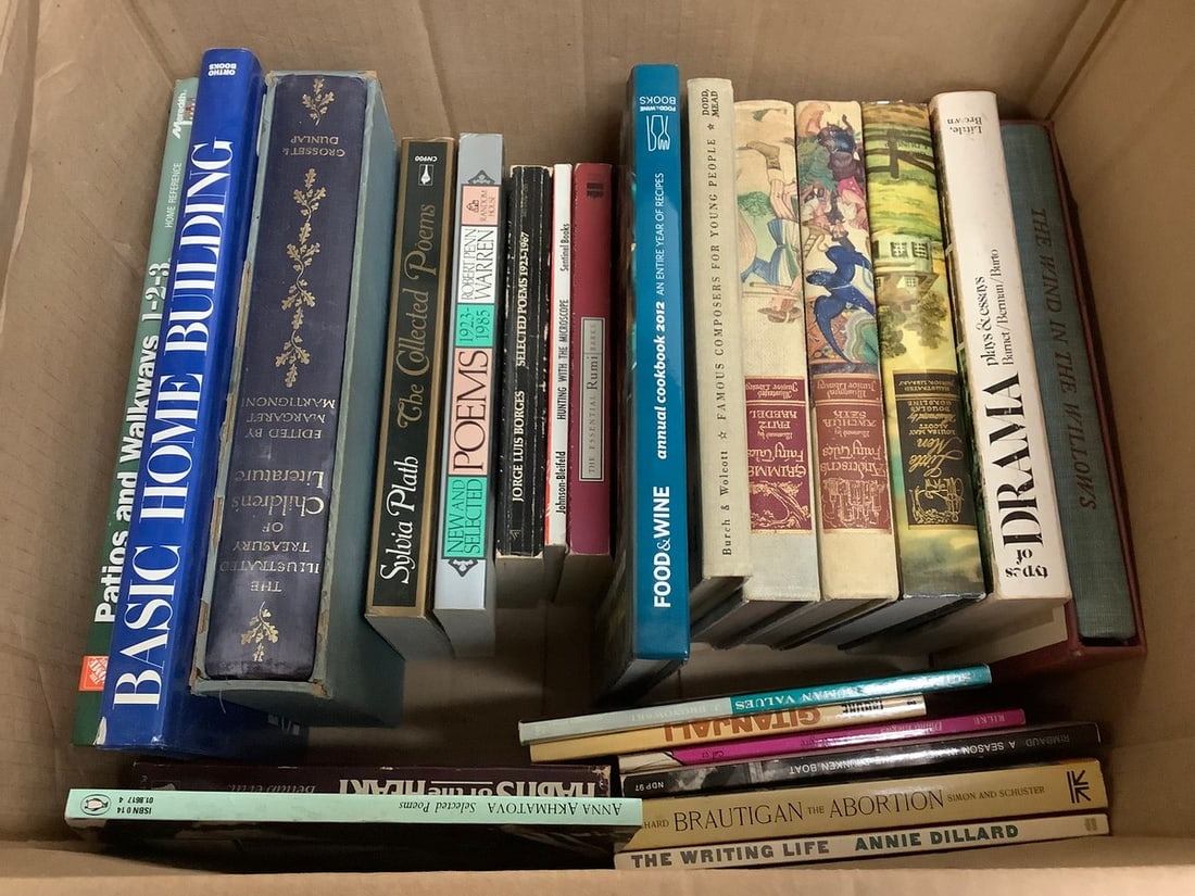 Vintage books(Basic Home Building, Gitanjali, The Writing Life, and more) (1 of 1)
