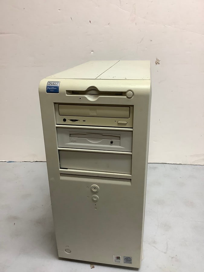 Dell computer-model no:MMP(17in.x8in.x17.5in.) (1 of 1)