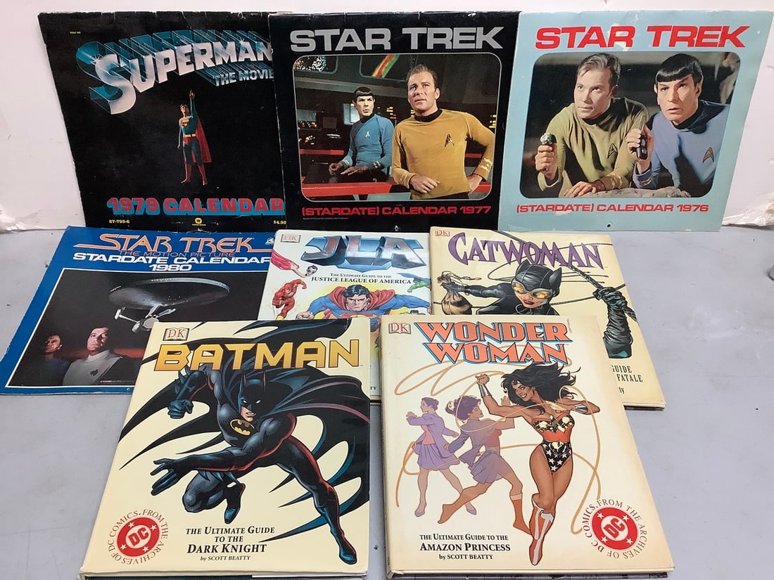 Vintage calendars and books(Wonder Woman, Star Trek, Batman, and more): Vintage calendars and books(Wonder Woman, Star Trek, Batman, and more)
