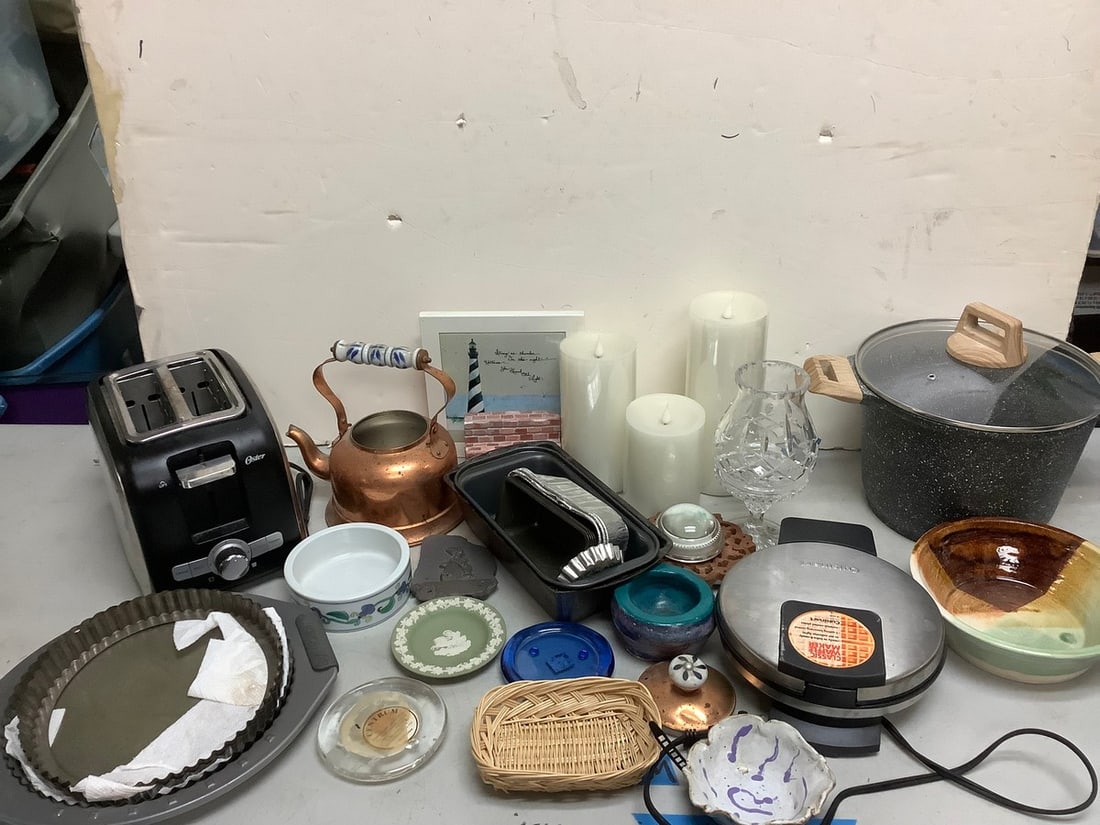 Benjamin & Medwin tea kettle, Cuinsinart classic waffle maker, Oster toaster, and more(tallest (1 of 1)