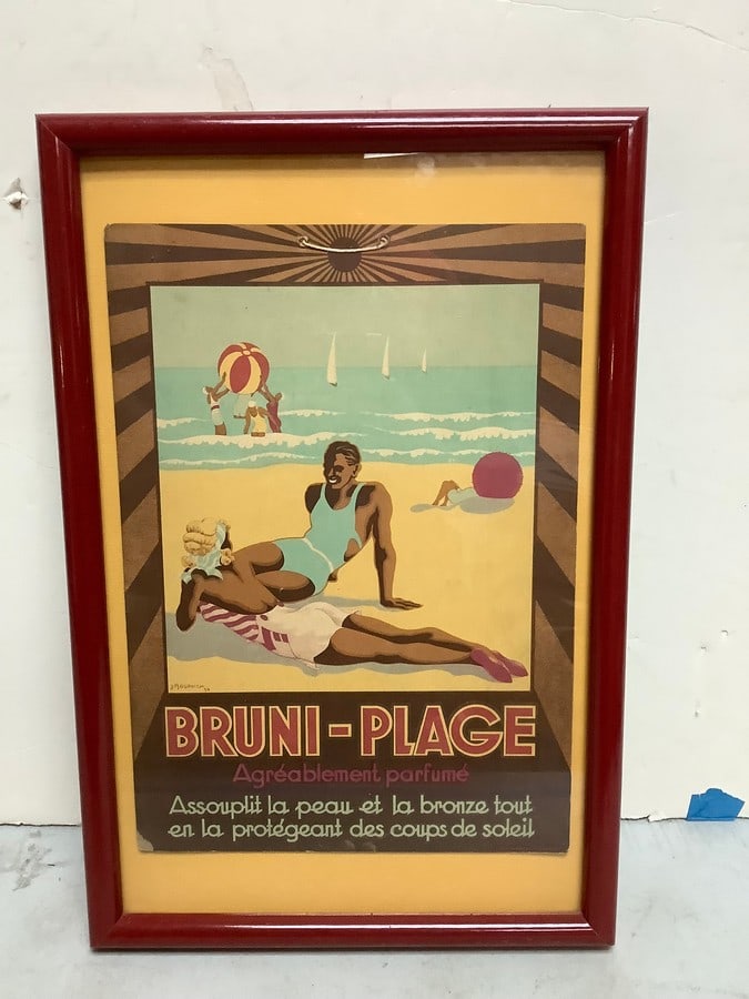Framed French Poster (18in X 12in) (1 of 1)