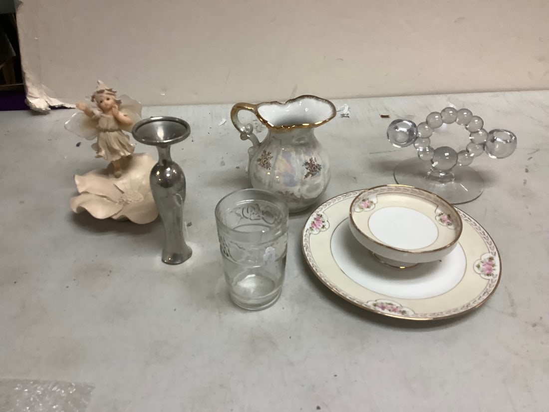 Lot of creamer dispenser, Floral dishes, and more (7in tallest): Lot of creamer dispenser, Floral dishes, and more (7in tallest)
