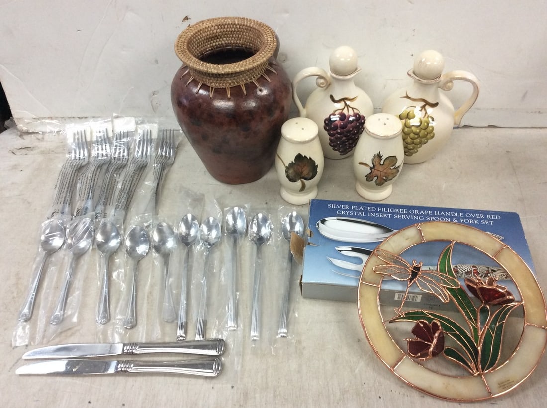 Villa Grande kitchen ceramic set, Godinger silver art serving spoon/fork set, and more (1 of 1)