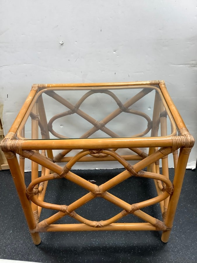 MCM Bamboo Tabele with Glass Top (23inx24inx17.5 in): MCM Bamboo Tabele with Glass Top (23inx24inx17.5 in)