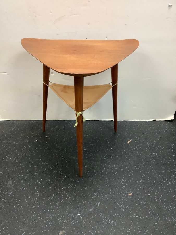 Vittsjomobel Wooden MCM Table (20.5 in tall): Vittsjomobel Wooden MCM Table (20.5 in tall)
