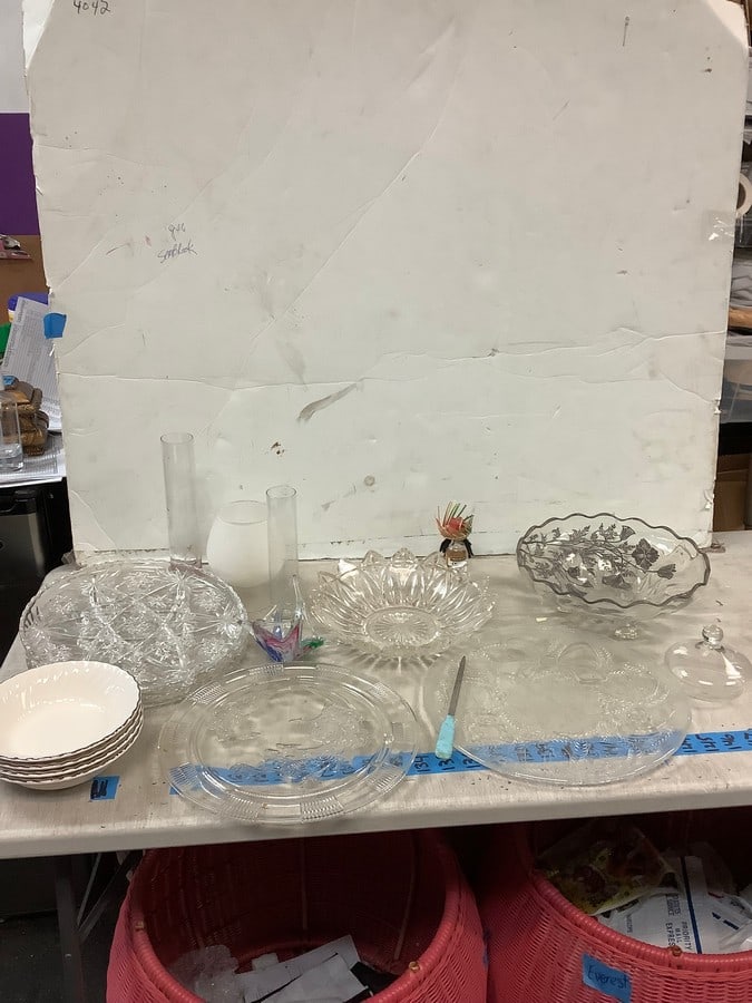 Hand blown glass, christmas cookie tray, jamaican rum, white bowls and more: Hand blown glass, christmas cookie tray, jamaican rum, white bowls and more