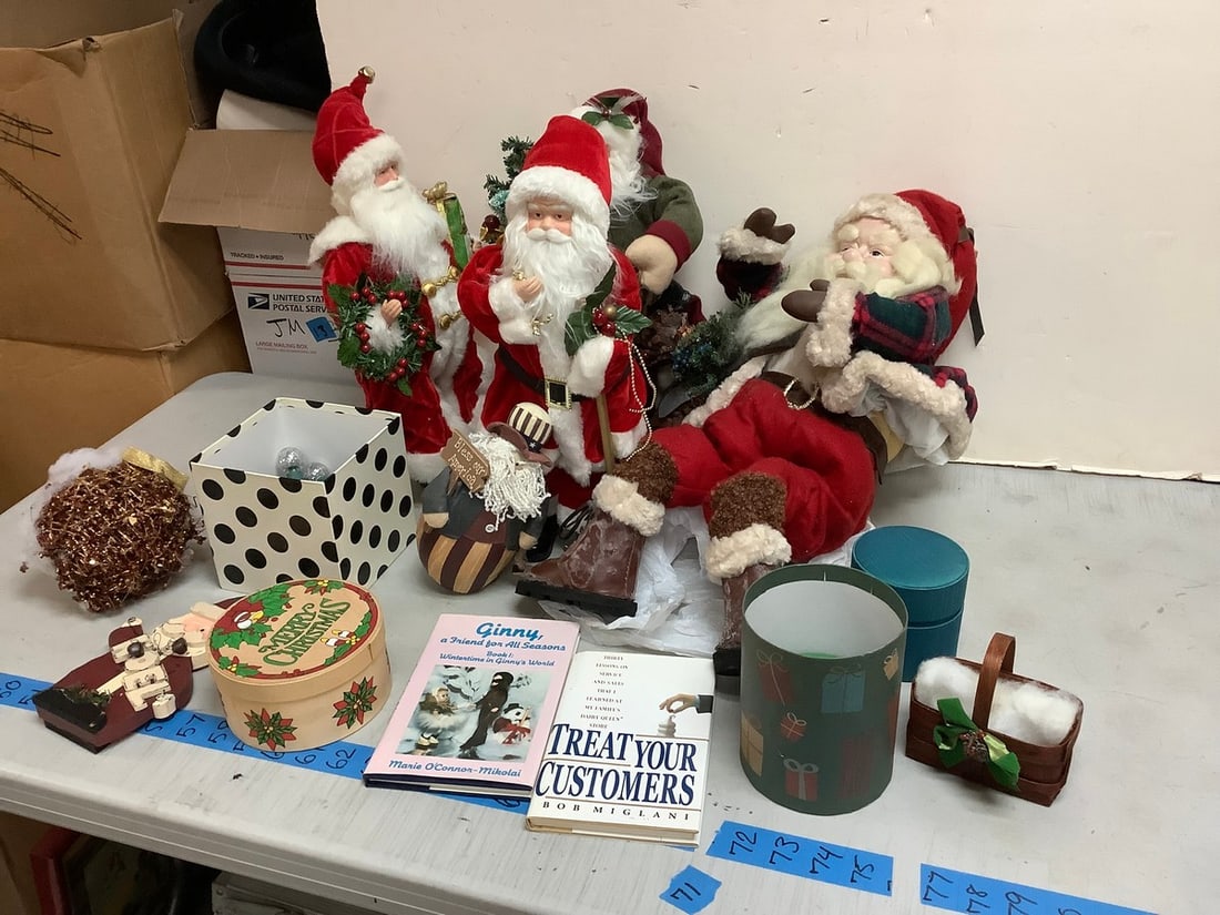Santa figures, ornaments, christmas boxes and more (1 of 1)