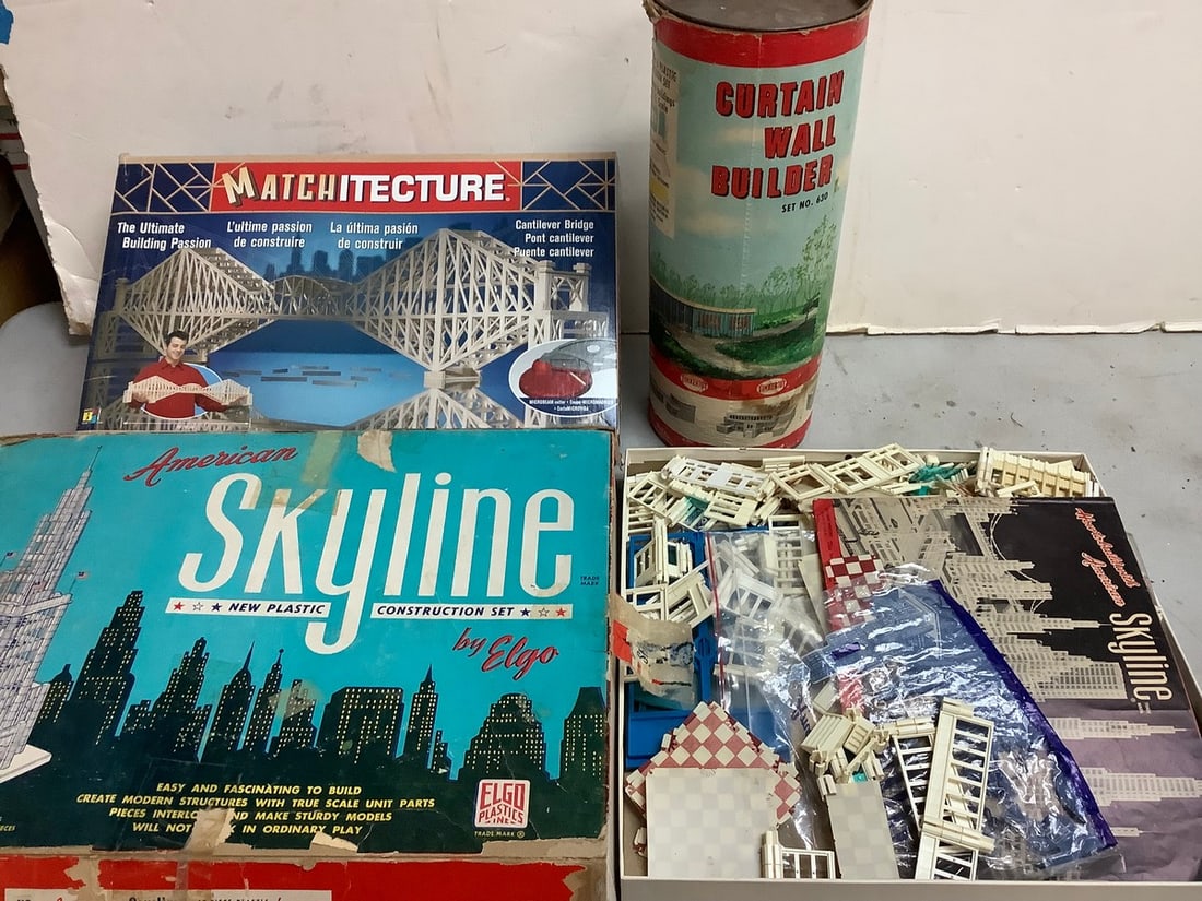 Vintage American skyline construction set, Curtain wall builder(set no.630), Matchitecture, and more (1 of 1)