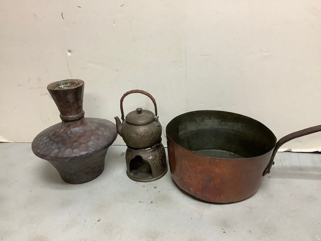Vintage copper pot, antique vase, and tea kettle (10.5in.tallest) (1 of 1)