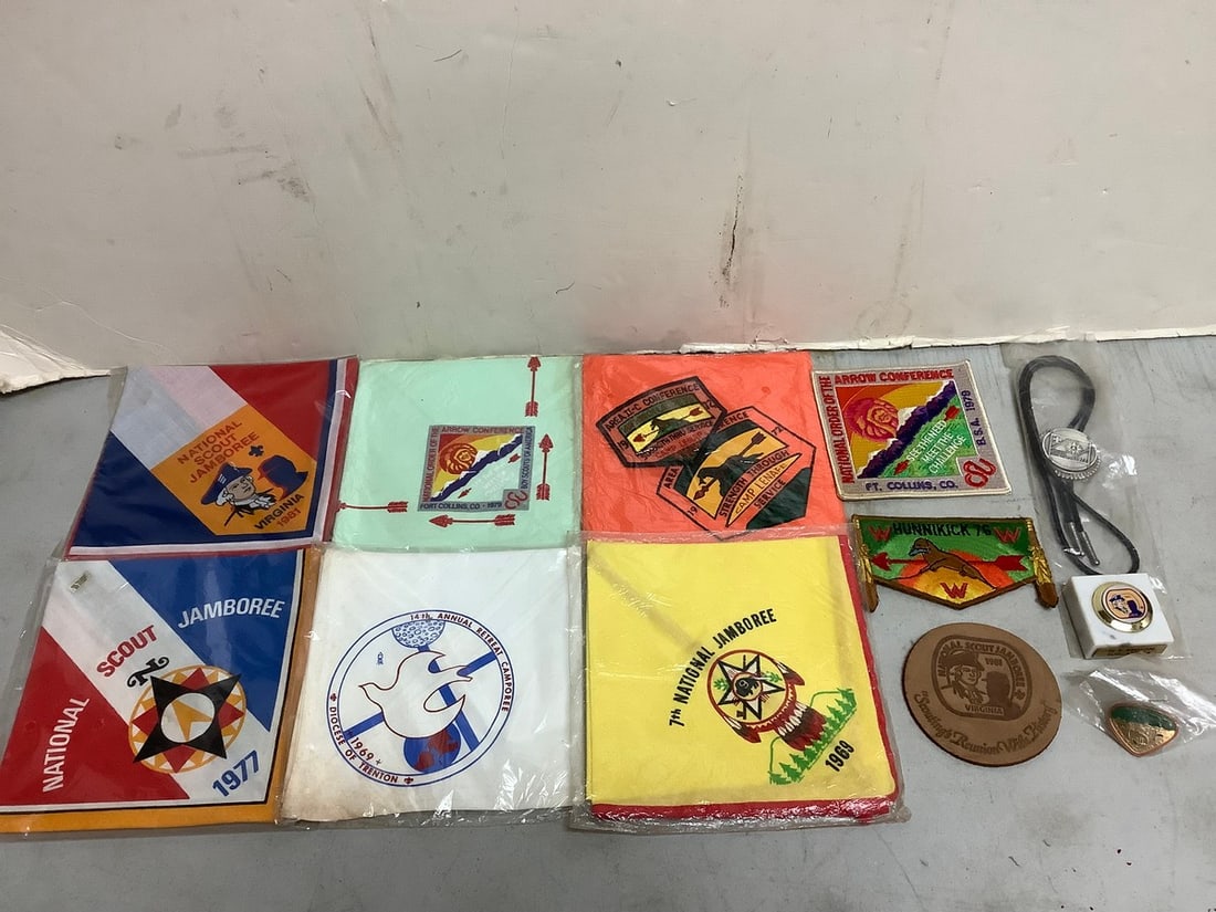 Vintage boy scout handkerchiefs, badges, and more: Vintage boy scout handkerchiefs, badges, and more