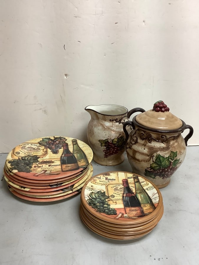 Certified International ceramic container/pitcher and Home Collection plates(tallest 12in.): Certified International ceramic container/pitcher and Home Collection plates(tallest 12in.)