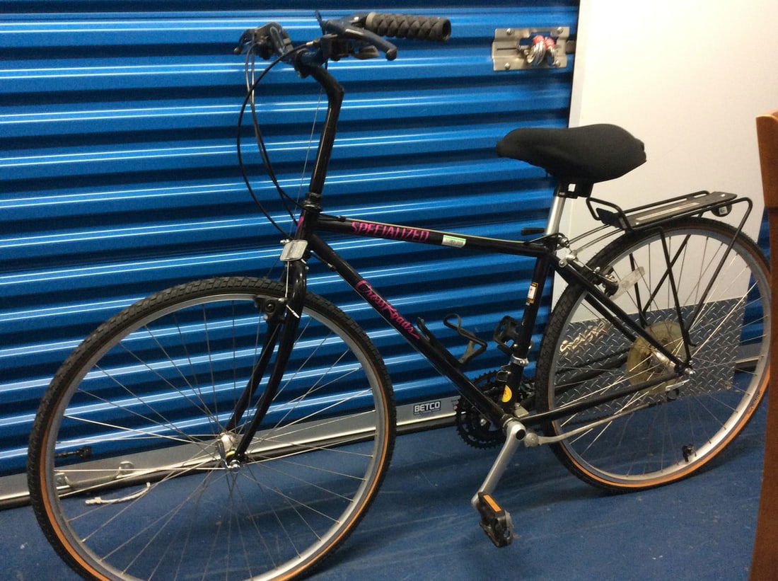 Specialized CrossRoads bike (1 of 1)