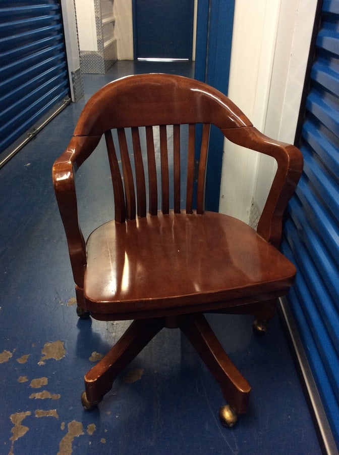 Banker’s chair (1 of 1)