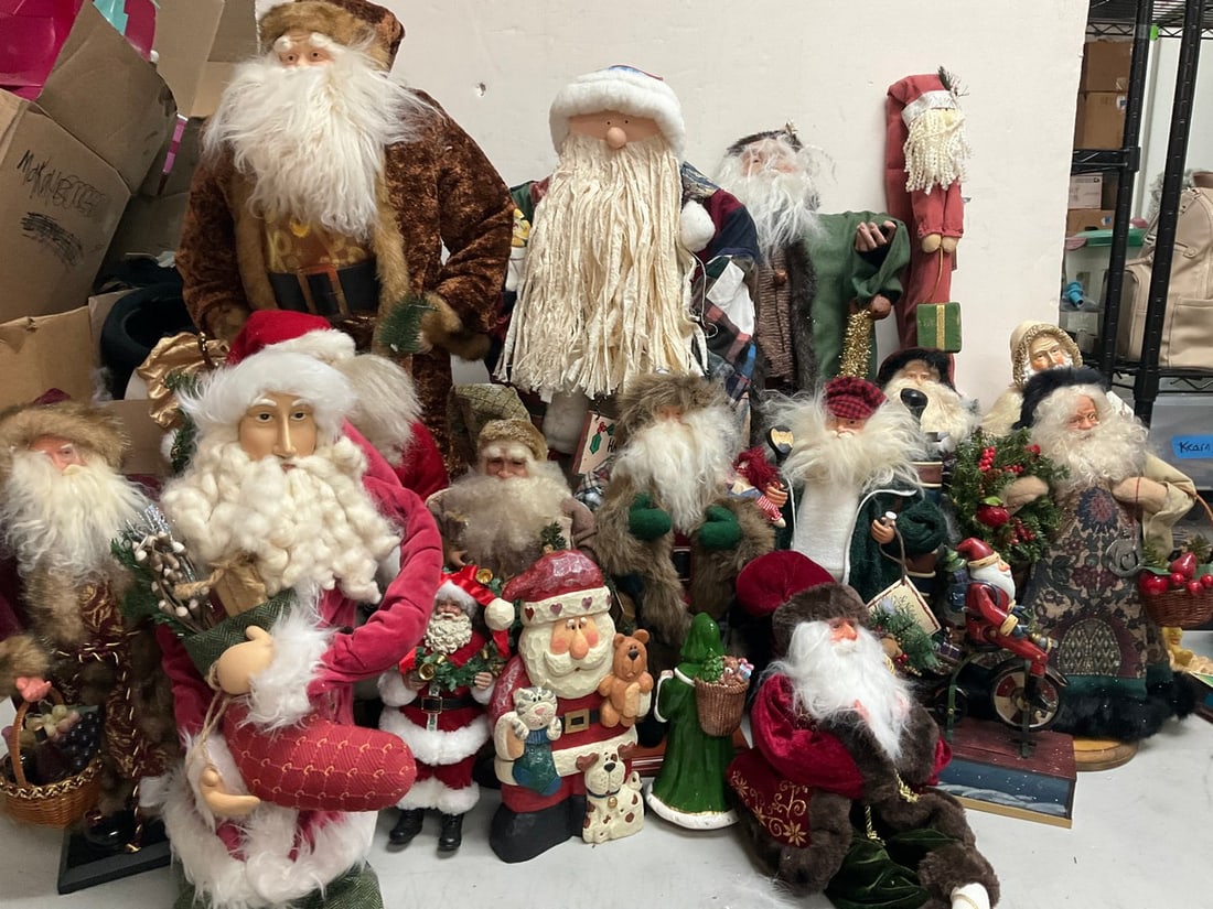 Lefton Musical Ceramic and Santa Statues (Holiday Elegance and more) Tallest - 33in (1 of 1)