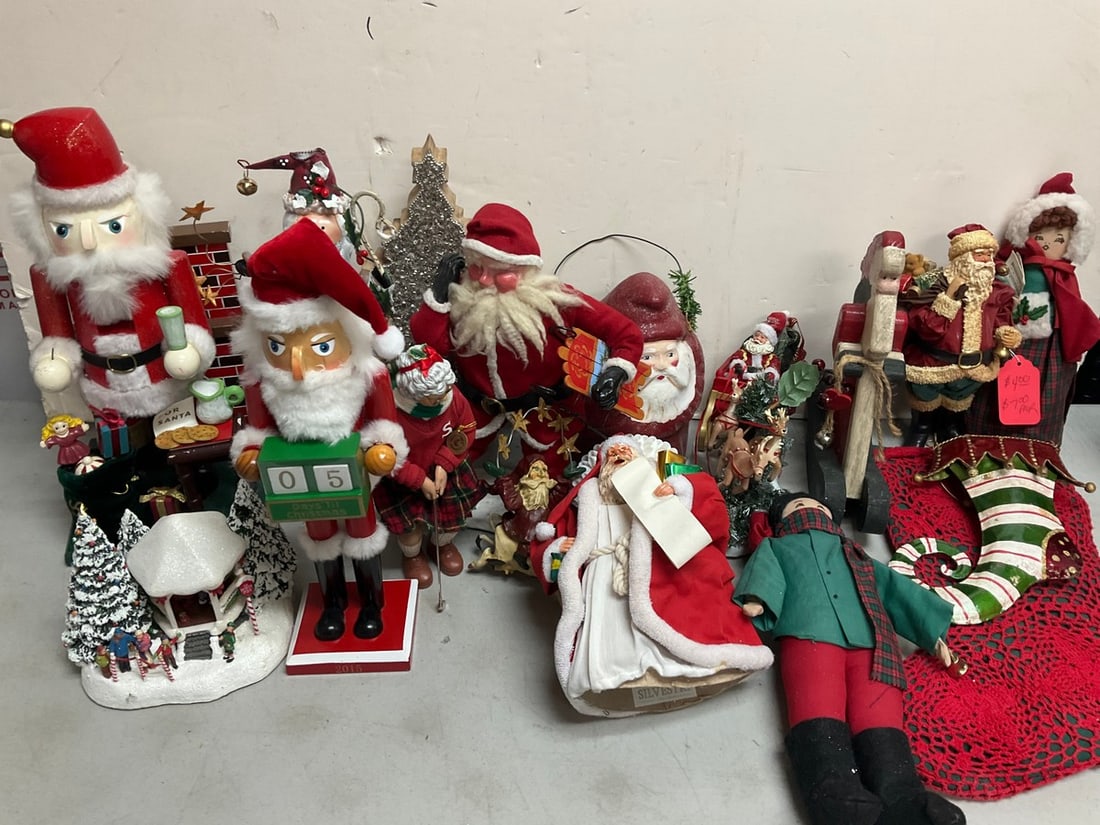 Santa Statues (Possible Dreams,Sylvestri, etc), Stockings, Nutcrackers and more(tallest - 15.5in) (1 of 1)