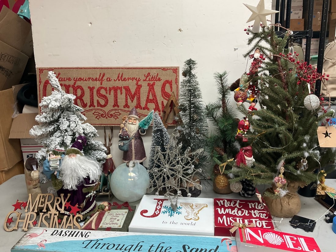 Fake Christmas Trees, Santa Statues, Large Ornament, Christmas signs and more (1 of 1)