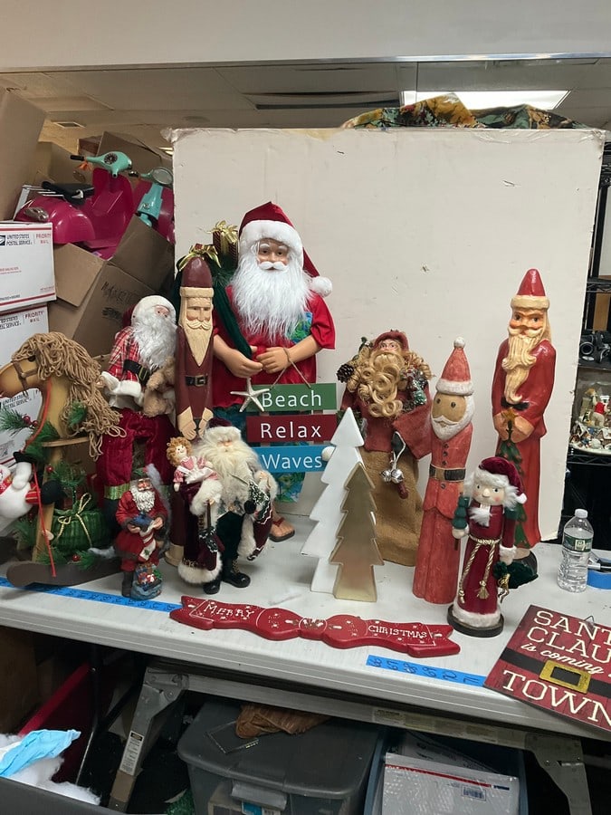 Lot of Christmas Home décor, Santa figures (Beach santa, wood santa) 32.5in tallest (1 of 1)