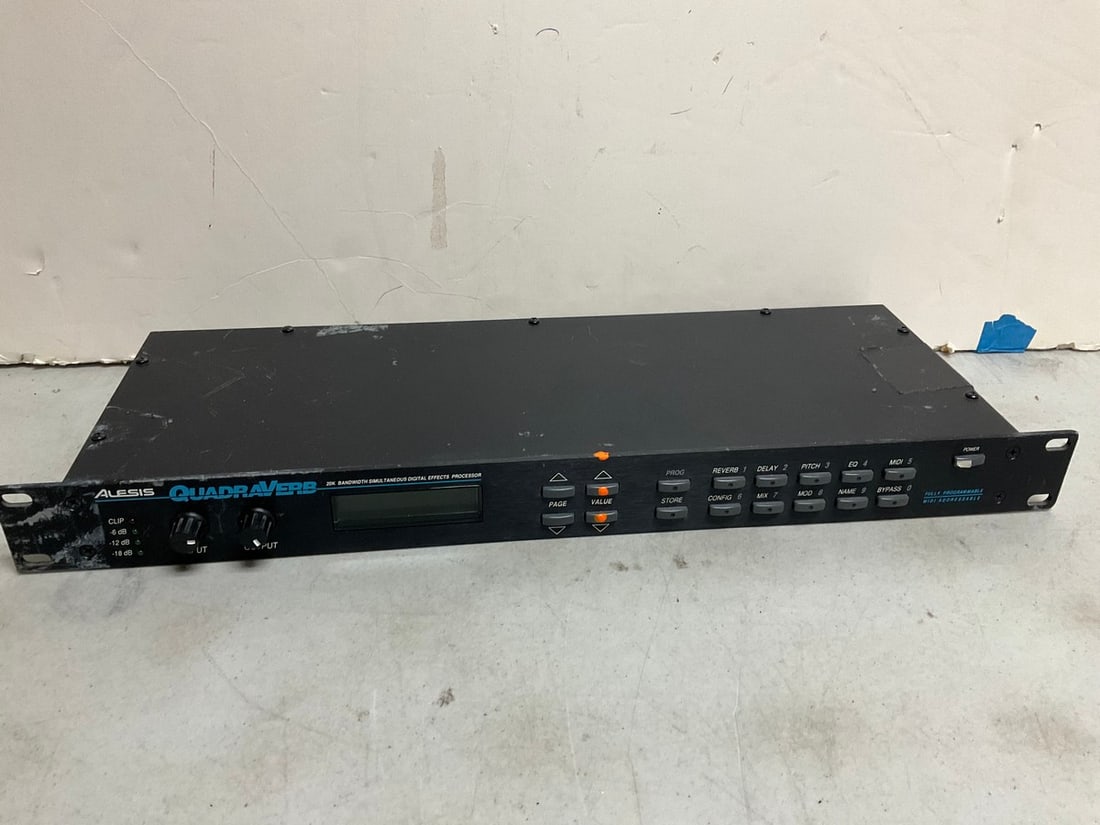 Quadraverb Alesis digital effects proccesor (1 of 1)