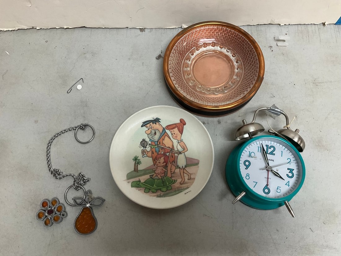 Sharp clock(6.5in.tall), Melmac Flinstones plate,and more: Sharp clock(6.5in.tall), Melmac Flinstones plate,and more