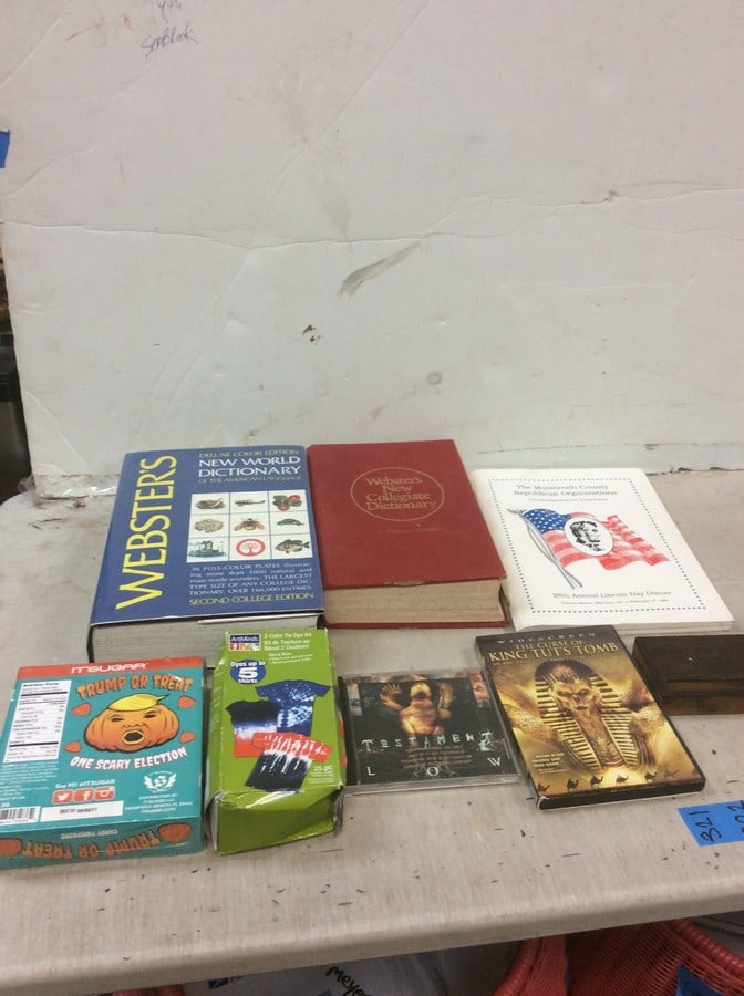 Lot of Trump Or Treat Candy, The Monmouth County Republican Organizations Book, The Curse Of King: Lot of Trump Or Treat Candy, The Monmouth County Republican Organizations Book, The Curse Of King Tut Tomb DVD, Tie Dye Kits and More