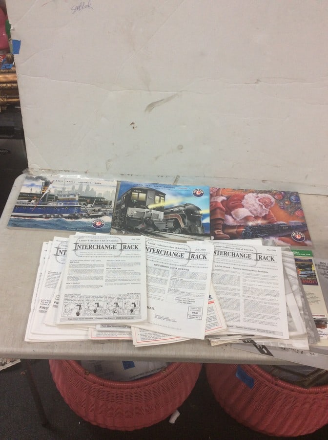 Lot of Lionel Train Books: Lot of Lionel Train Books