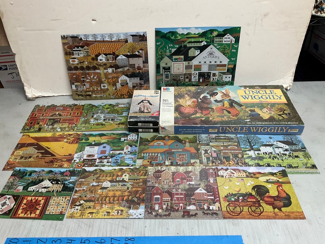 Vintage Uncle Wiggily game, The Sound of Mmusic VHS tapes, 1985 AMCAL wall hanging décor, and more: Vintage Uncle Wiggily game, The Sound of Mmusic VHS tapes, 1985 AMCAL wall hanging décor, and more