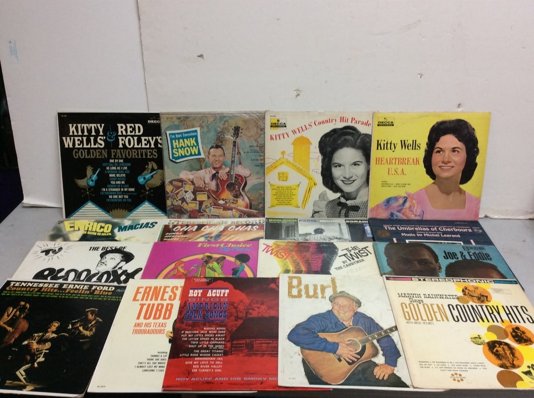 Vintage records(Burl, Hank Snow, Kitty Wells Country Hit Paradise, and more): Vintage records(Burl, Hank Snow, Kitty Wells Country Hit Paradise, and more)