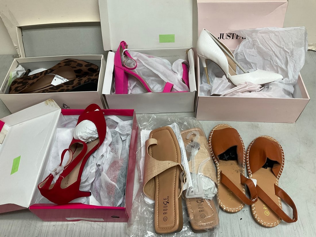 Various shoes in various sizes(Rouge, Dream Paris, and more): Various shoes in various sizes(Rouge, Dream Paris, and more)Size: 11