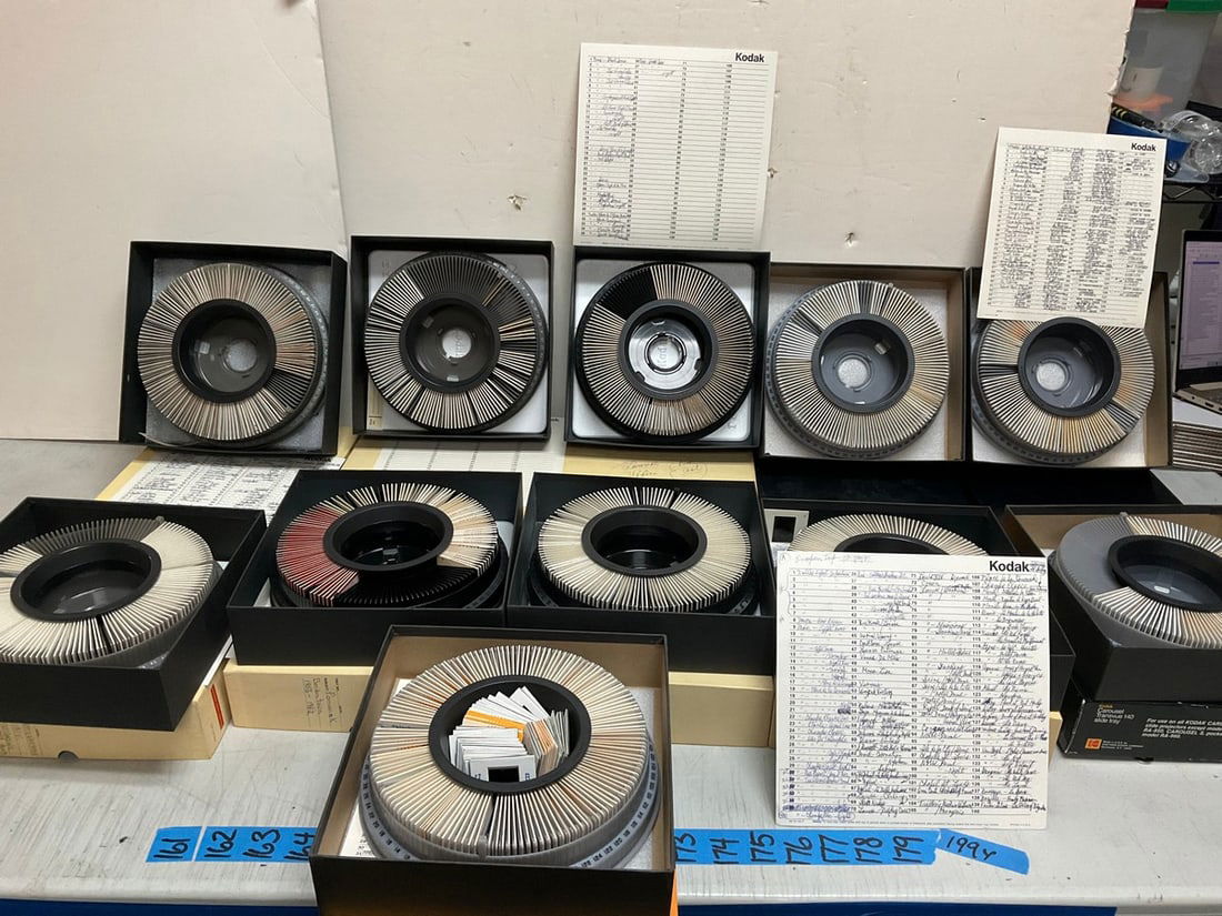 Vintage Kodak Carousel Tranxvue 140 slide trays(10 total) (1 of 1)