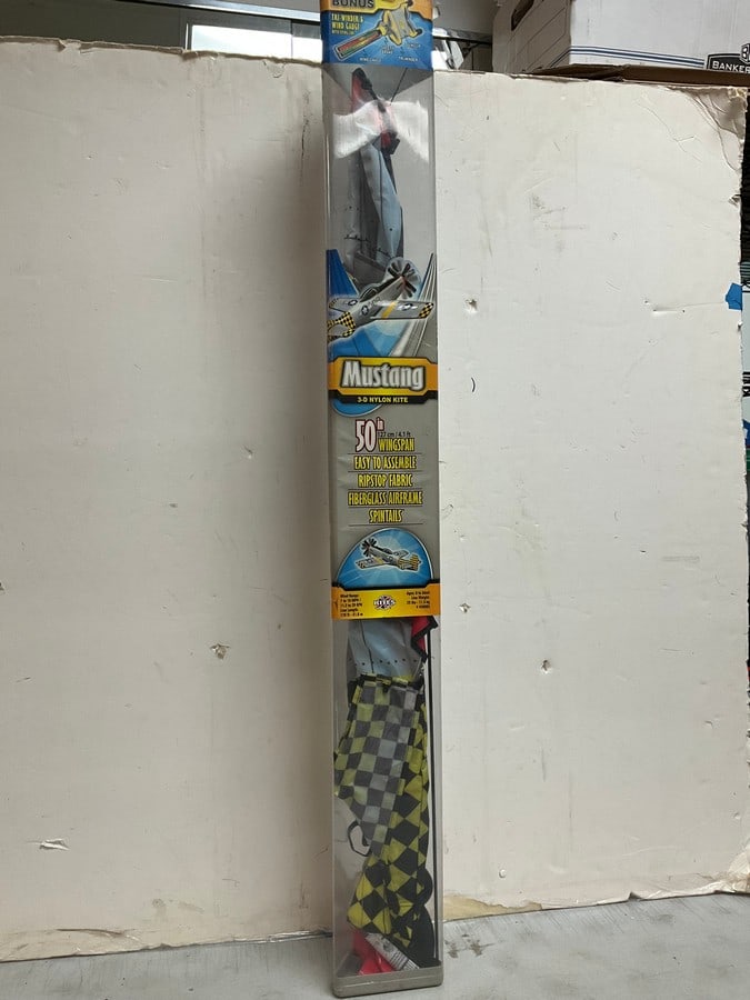 Mustang 3-D nylon kite: Mustang 3-D nylon kite